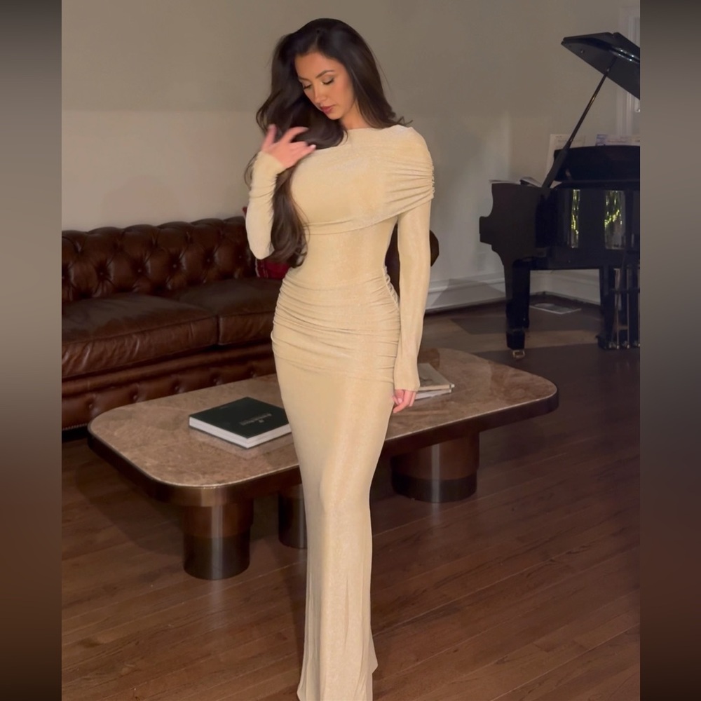 Commense Gold Maxi Elegant Pleated Purl Dress😍